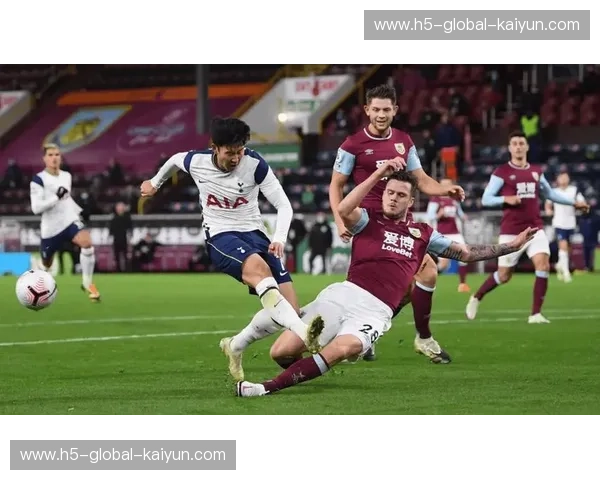 鹰击长空，虎啸山林：谢周三与赫尔城，一场不容错过的英冠生死战